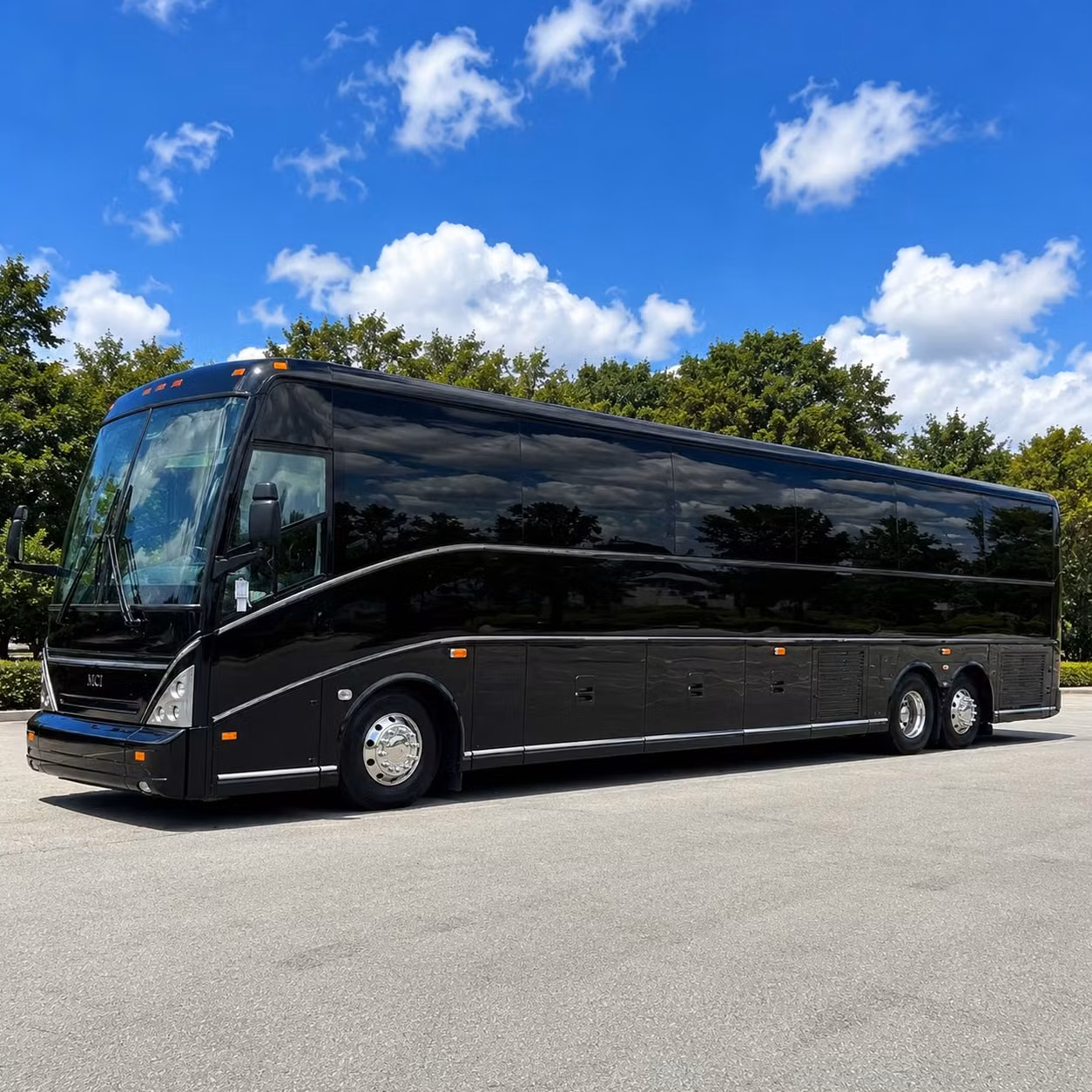 charter buses for springfield concerts and venue events at the massmutual center