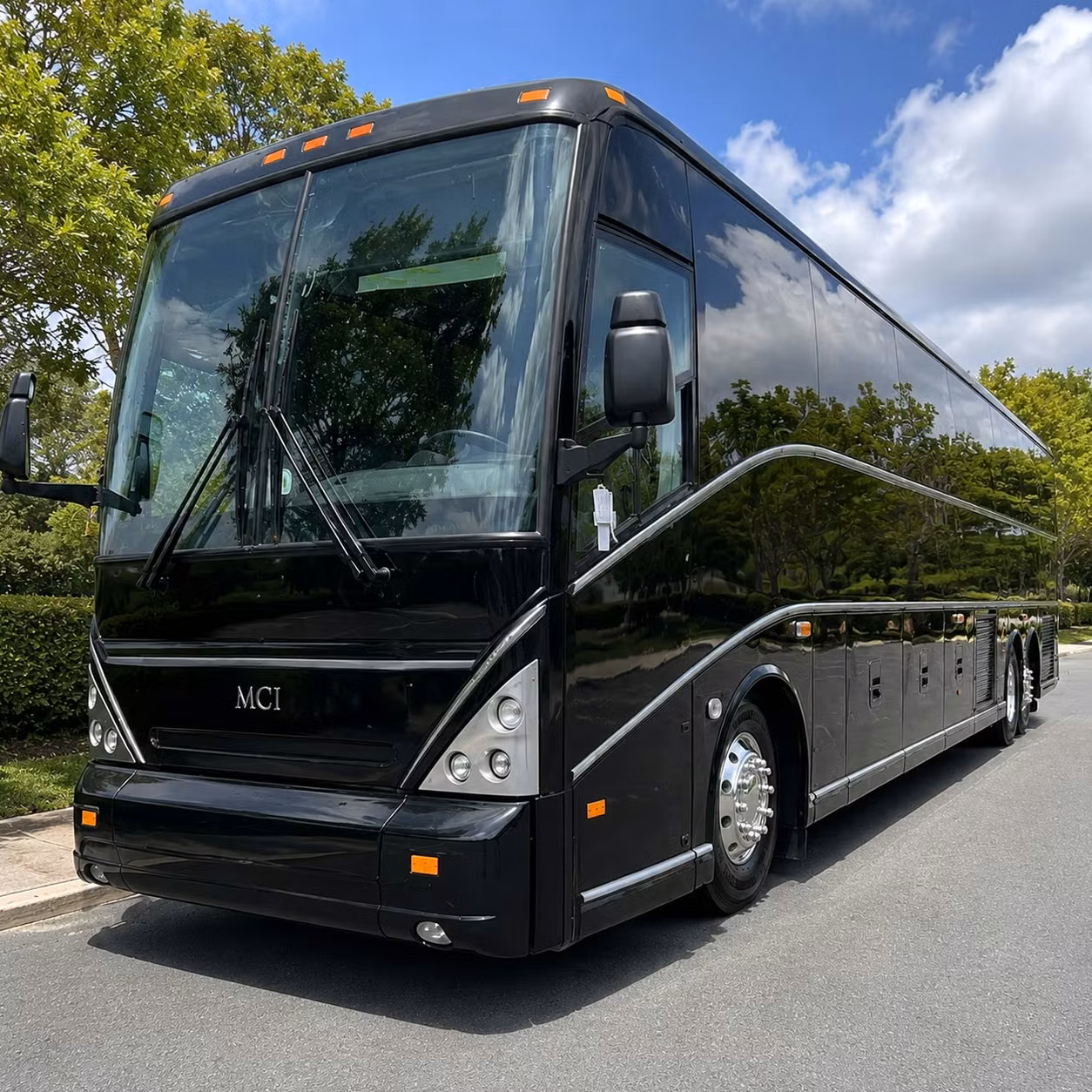 wedding shuttle buses and ceremony transportation in springfield ma